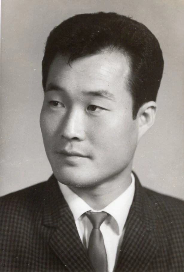 가수 김일홍 사진