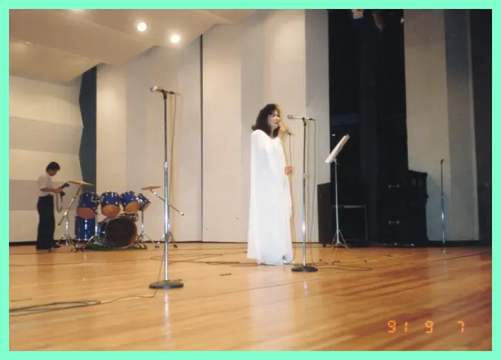 민희라 찬양콘서트- 무대위 모습
